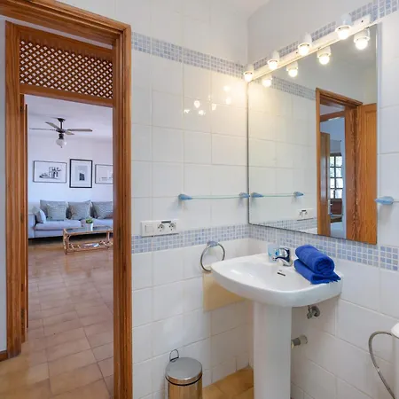 Puerto Chico 7 Apartment