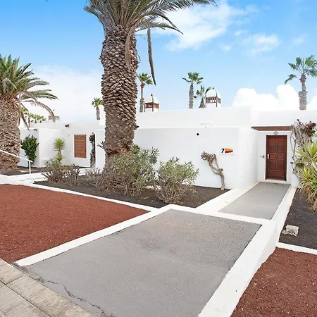 Puerto Chico 7 * بلايا بلانكا
