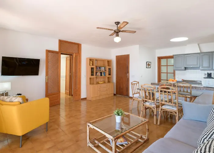 Apartman Puerto Chico 7 *